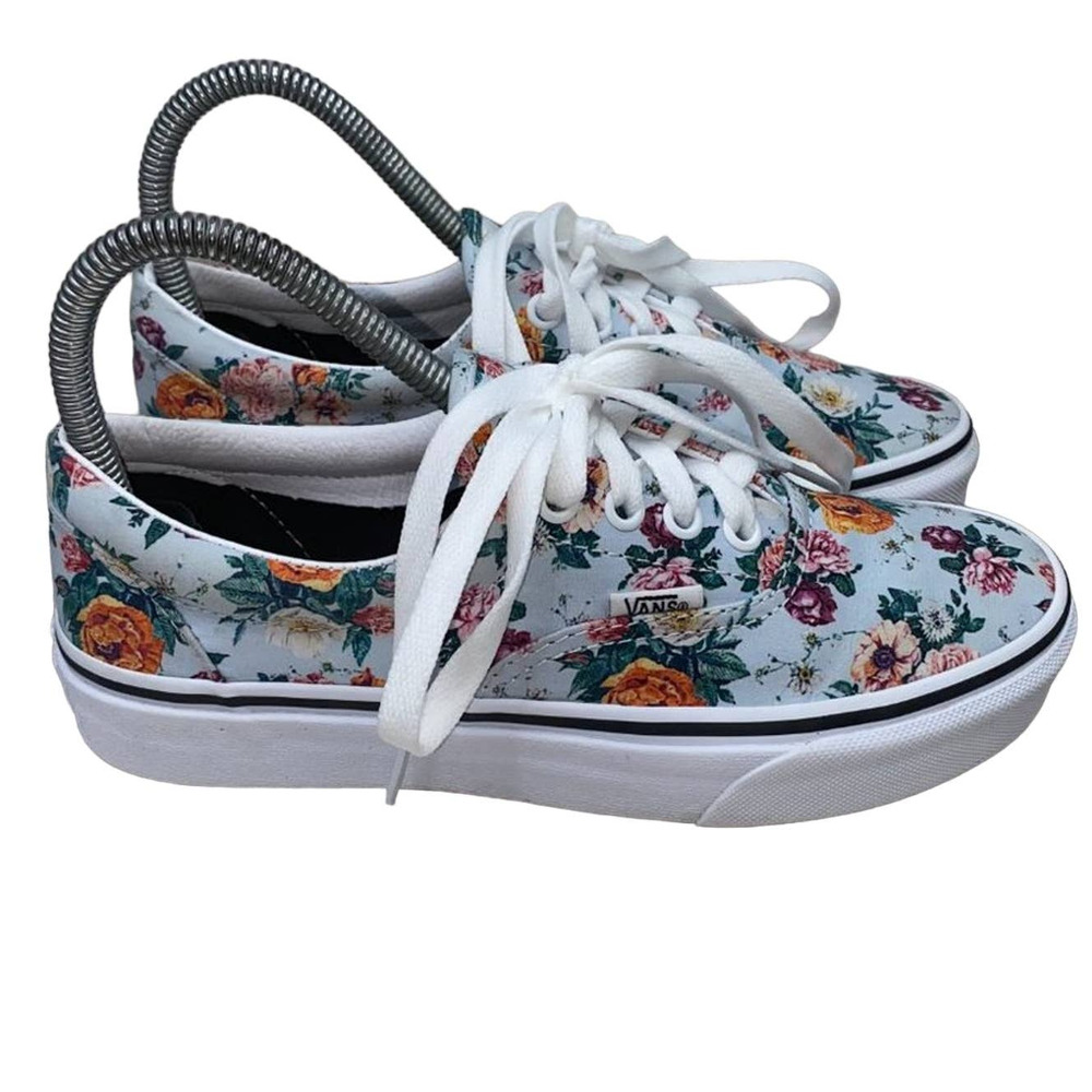Woman’s Size 6 Vans Floral Light Blue Sneaker